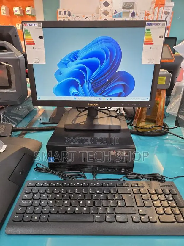 New Desktop Computer Lenovo 8GB Intel Core i3 HDD+SSD 256GB · Photo 1