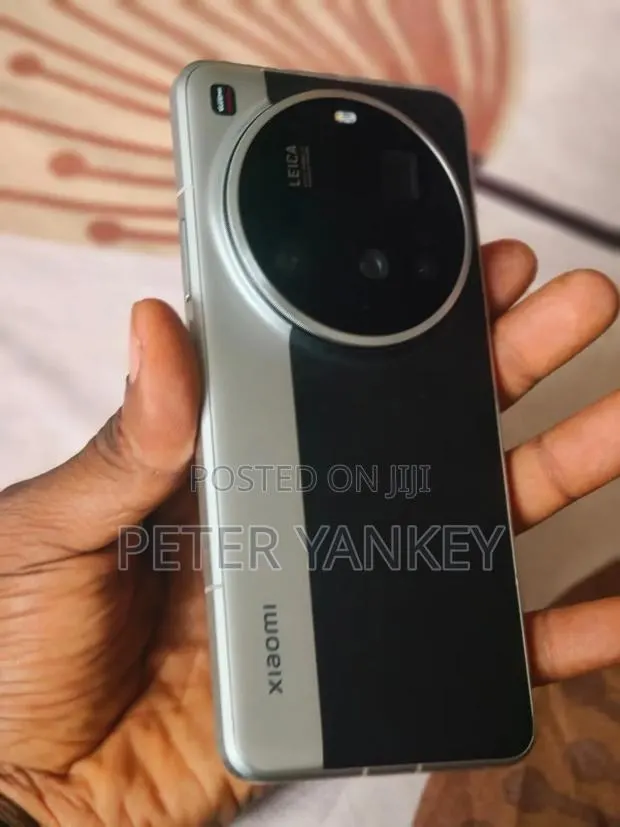 Xiaomi 15 Ultra 256 GB Black · Photo 1