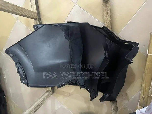Honda CRV 2023 2024 2025 Back Bumper End · Photo 1