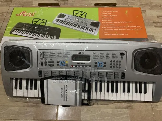61-Key Electronic Keyboard: Beginner Friendly · Photo 1