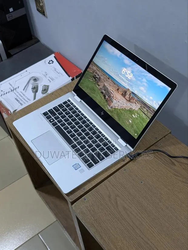 Laptop HP EliteBook X360 1030 G2 8GB Intel Core i5 SSD 256GB · Photo 1