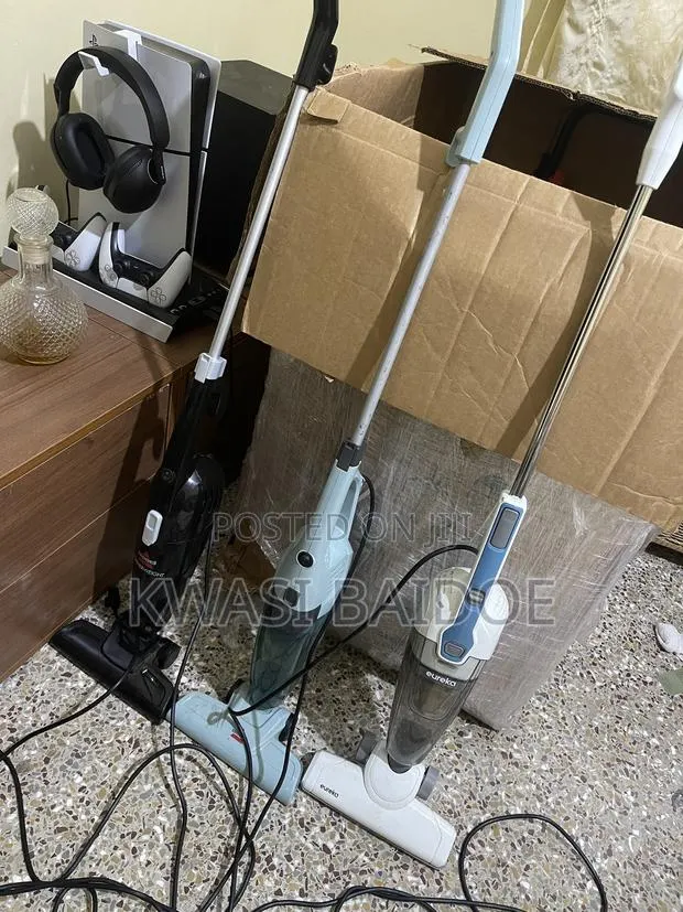 Vacuum Cleaners · Photo 1