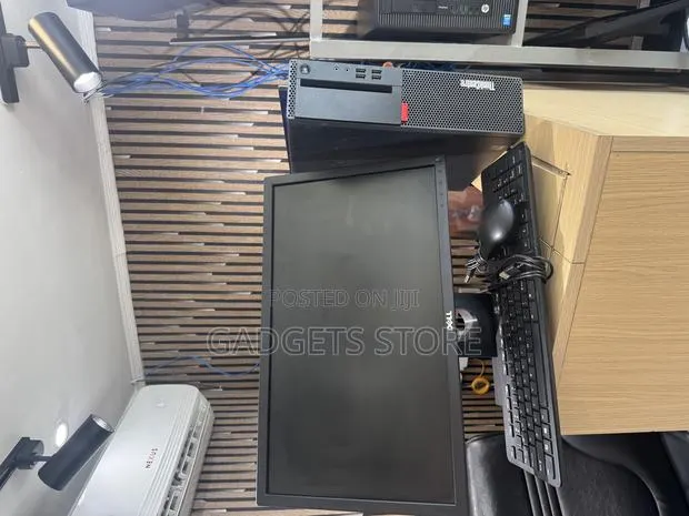 Desktop Computer Lenovo ThinkCentre M710 8GB Intel Core i5 HDD 500GB · Photo 1