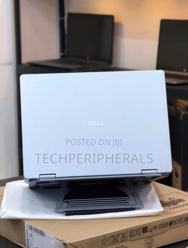 New Laptop Dell Plus 14 16GB Intel Core Ultra 7 SSD 1T · Photo 1