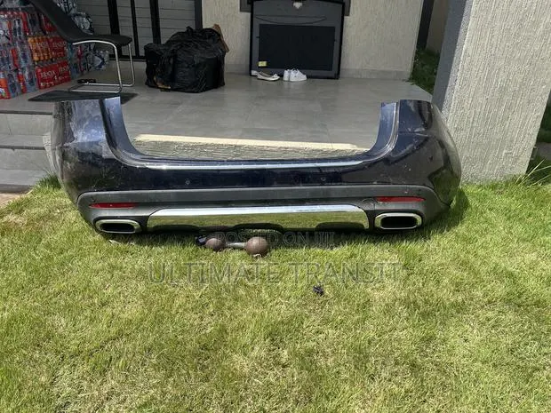 2020-2023 Mercedes-Benz GLE 350 W167 Rear Bumper Assembly · Photo 1