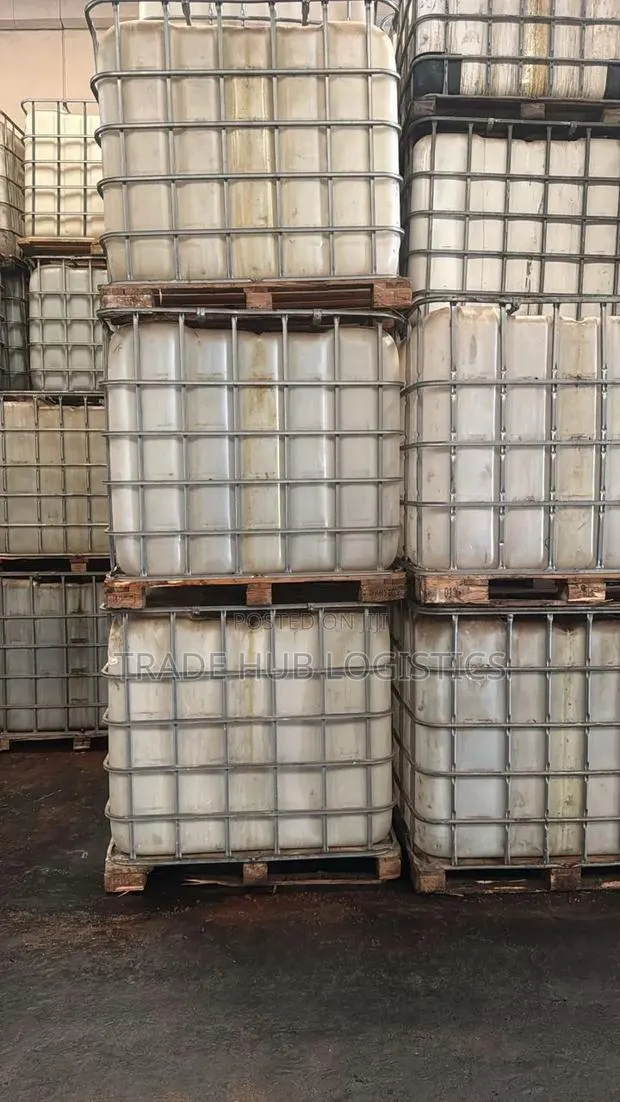 IBC Tank and Metal Barrel for Sale · Photo 1