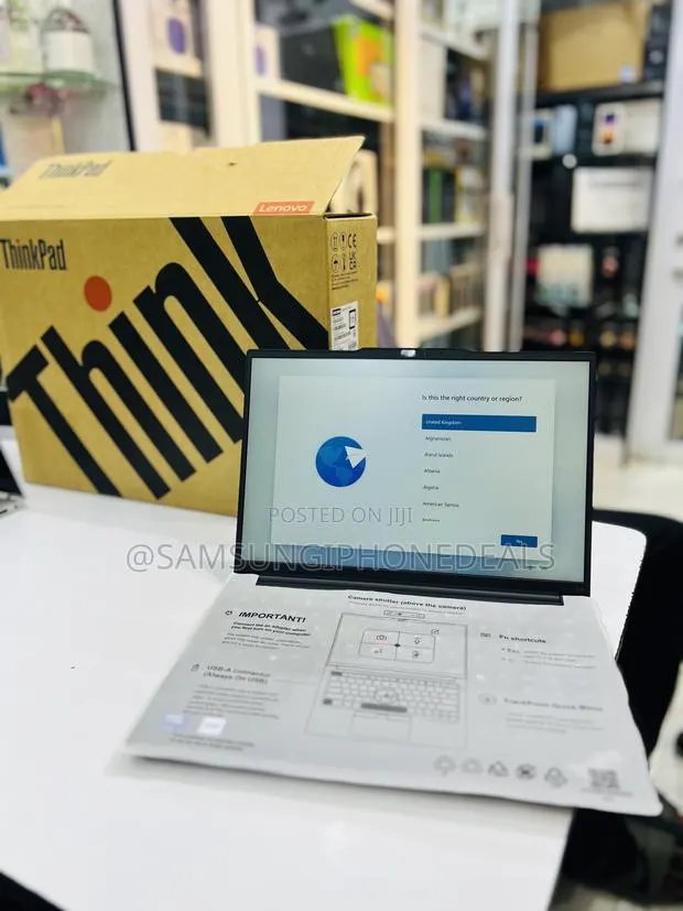 New Laptop Lenovo ThinkPad E15 16GB Intel Core Ultra 7 SSD 512GB · Photo 1