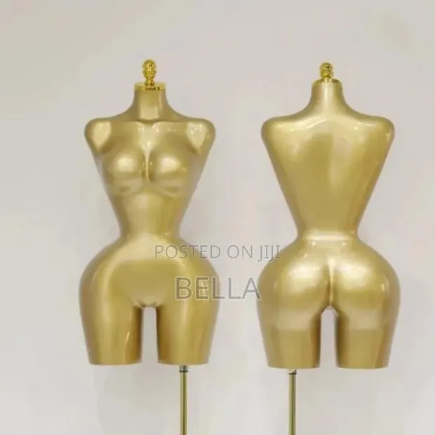 BBL Mannequin · Photo 1