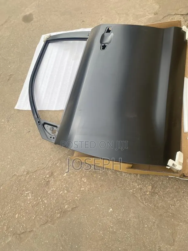 Land Cruiser 2016,2017,2018,2019,2020,2021 Door · Photo 1
