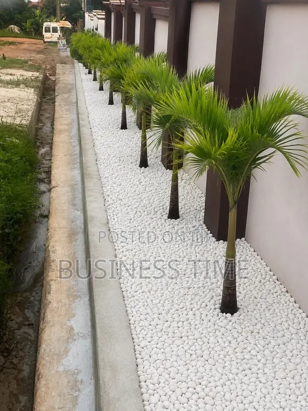 Gardens and Landscaping · Photo 1