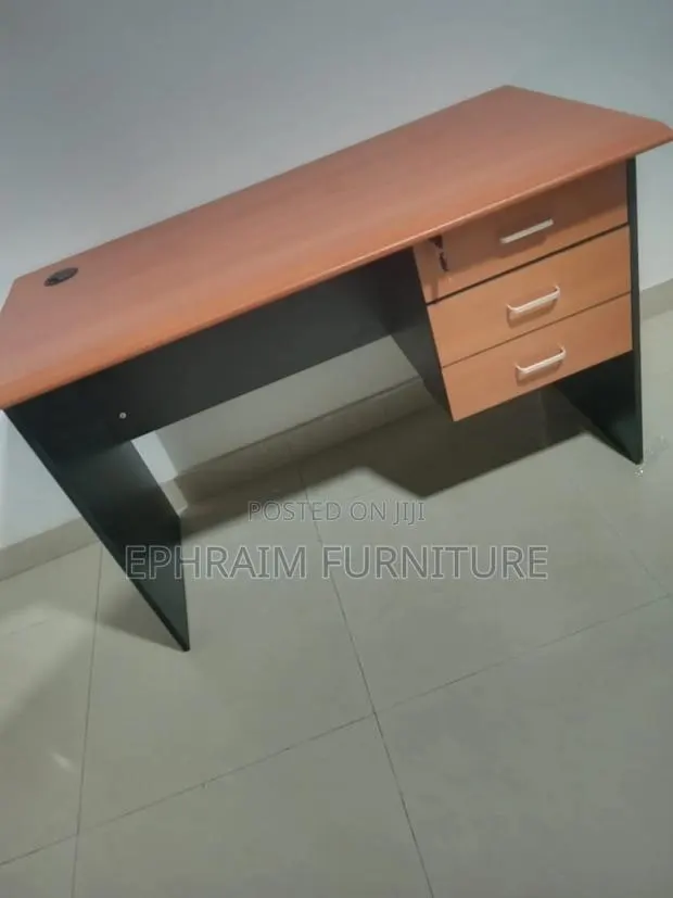 Single Desk With Drawers