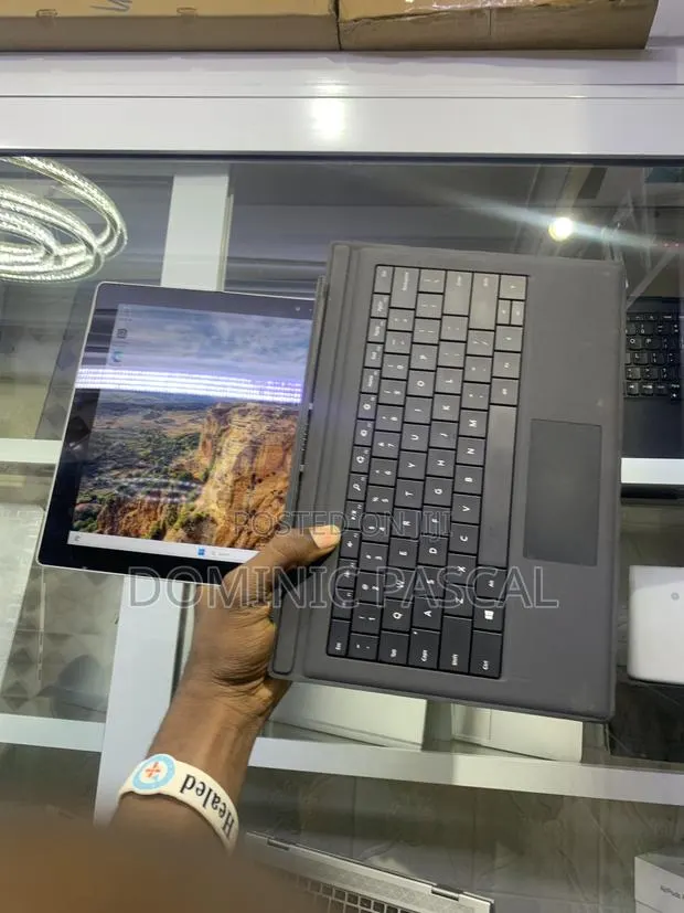 Laptop Microsoft Surface Laptop 3 8GB Intel Core i5 SSD 256GB · Photo 1