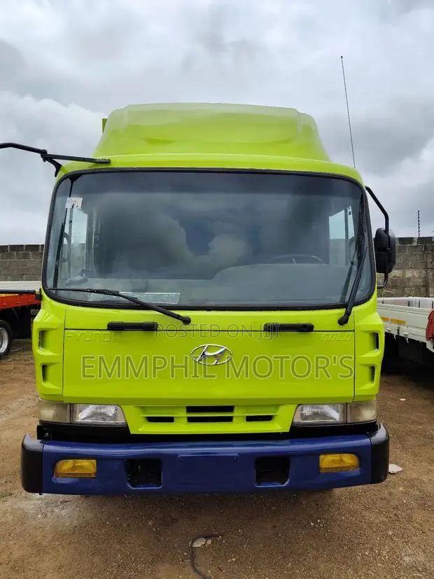 Hyundai 5ton Container. New Arrivals. · Photo 1