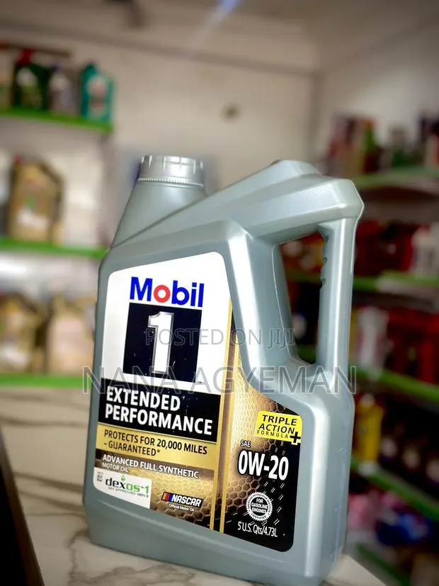 Mobil 1 Extended Performance Advanced Full Synthetic Motor Oil 0w-20 · Photo 1