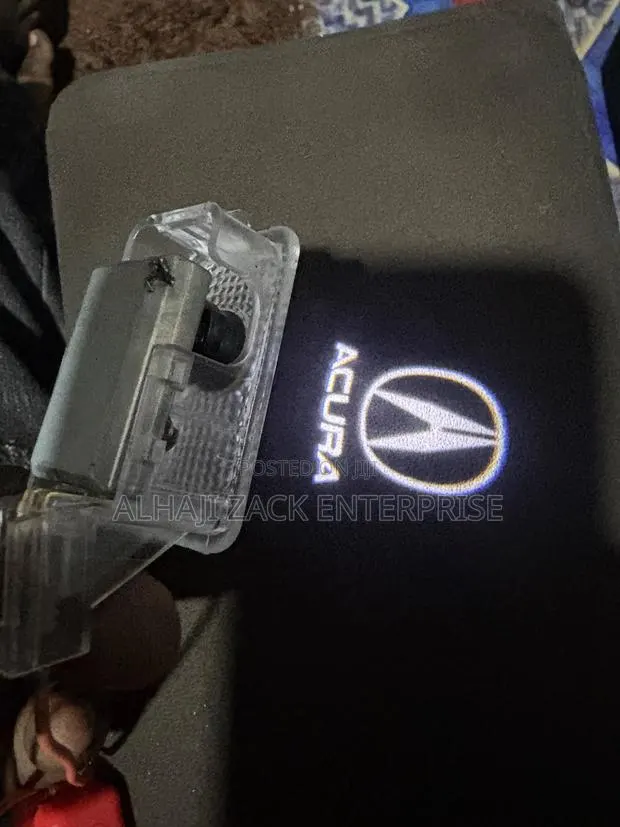 Acura Shadow Floor Light · Photo 1