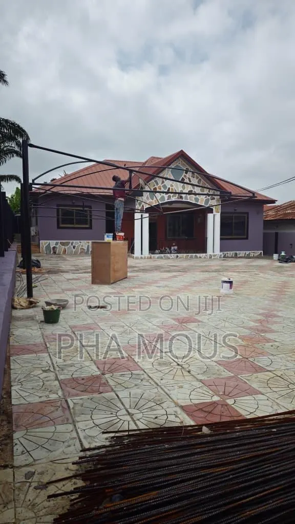 3bdrm House in Taifa-Burkina for sale · Photo 1