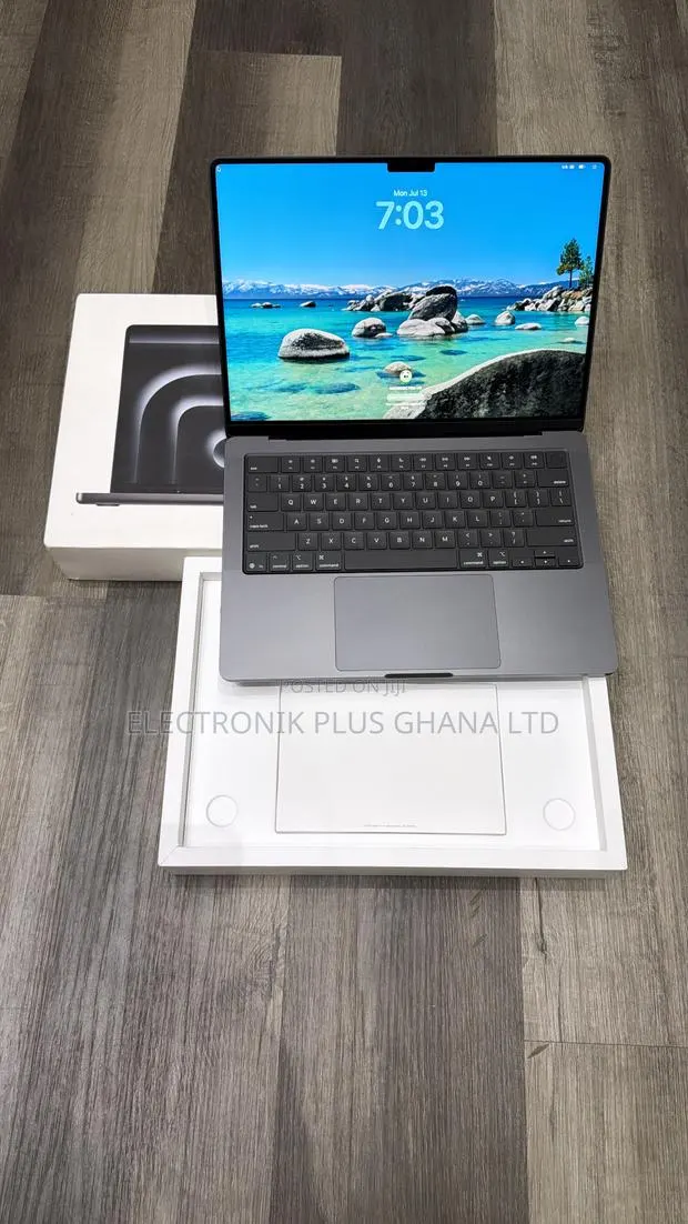 Laptop Apple MacBook Pro 2026 M5 Pro 16GB Apple M5 Pro SSD 512GB · Photo 1