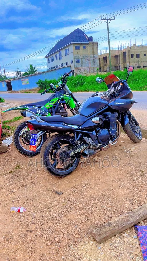 Suzuki Bandit 2006 Black · Photo 1