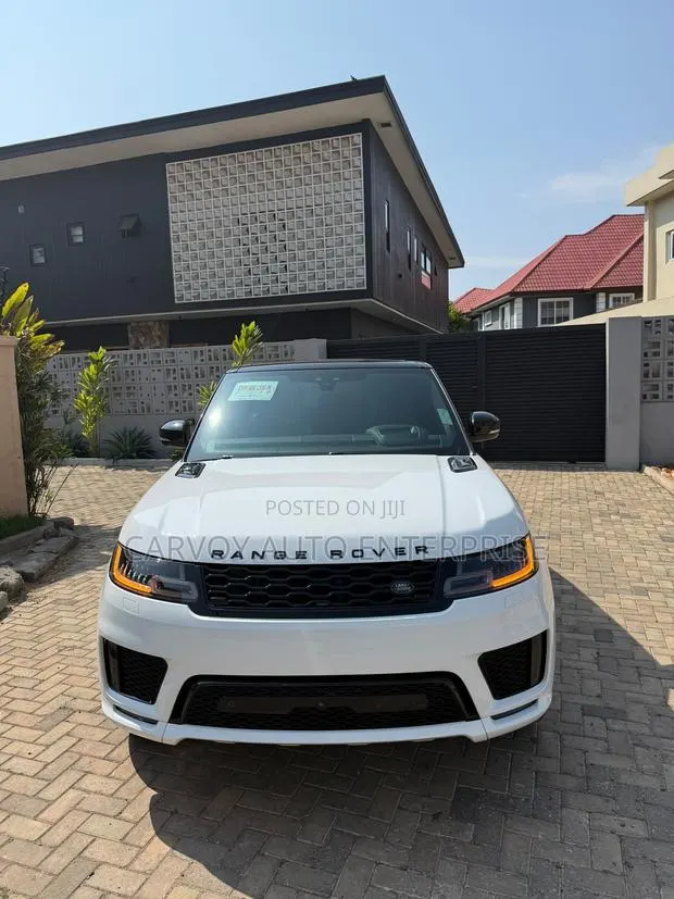 Land Rover Range Rover Sport HST MHEV 4x4 2020 White · Photo 1