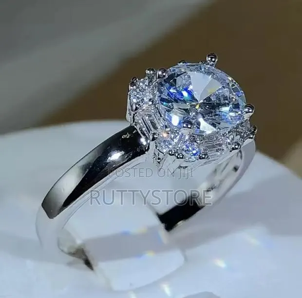 Emerald 925 Sterling Nonfade Engagement /Promise Ring · Photo 1