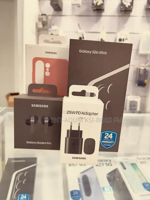 New Samsung Galaxy S26 Ultra 5G 1 TB Black · Photo 1