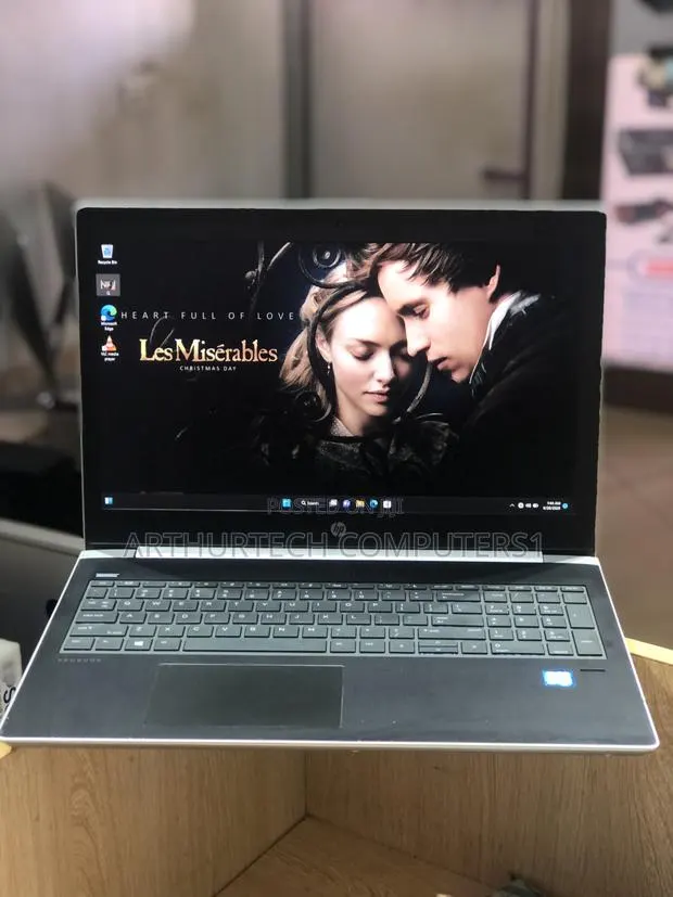 Laptop HP ProBook 450 G5 8GB Intel Core i5 SSD 256GB · Photo 1