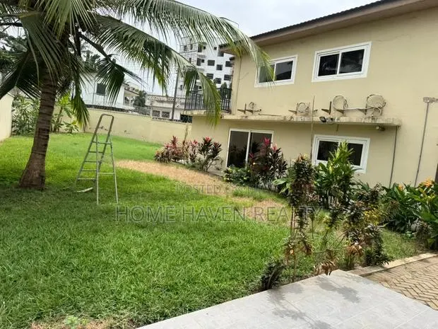 4bdrm House in Cantonment, Prisons for rent · Photo 1