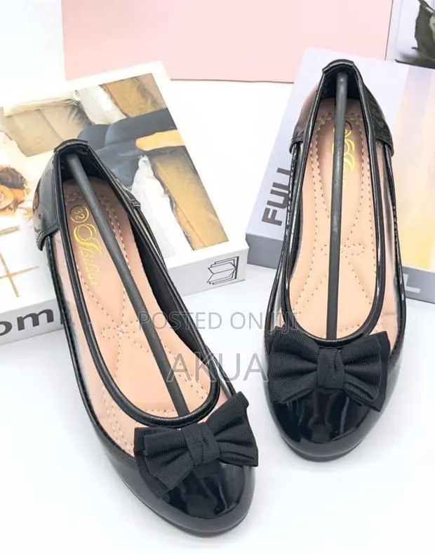 Flat Bow-Tie Shoe for Kids-Girl Black · Photo 1
