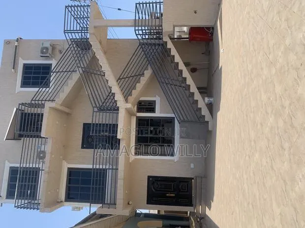 Furnished 2bdrm Apartment in Old Barrier for rent · Photo 1