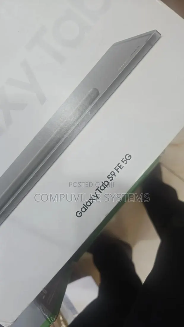 New Samsung Galaxy Tab S9 FE 128 GB Black · Photo 1