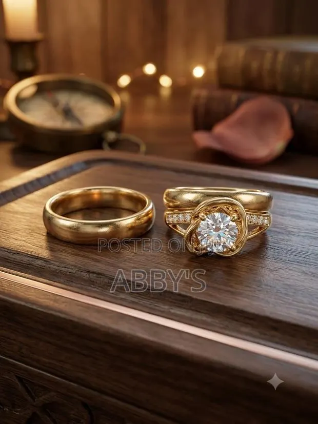 Quality Three Set Wedding Ring · Photo 1