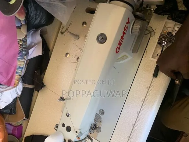 Gemsy Brand New Sewing Machine · Photo 1