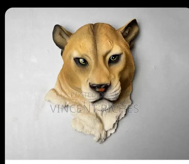 Leopard Head Resin Wall Sculpture · Photo 1