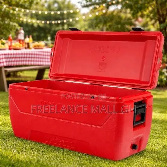 Igloo 150quarts Ice Chest · Photo 1