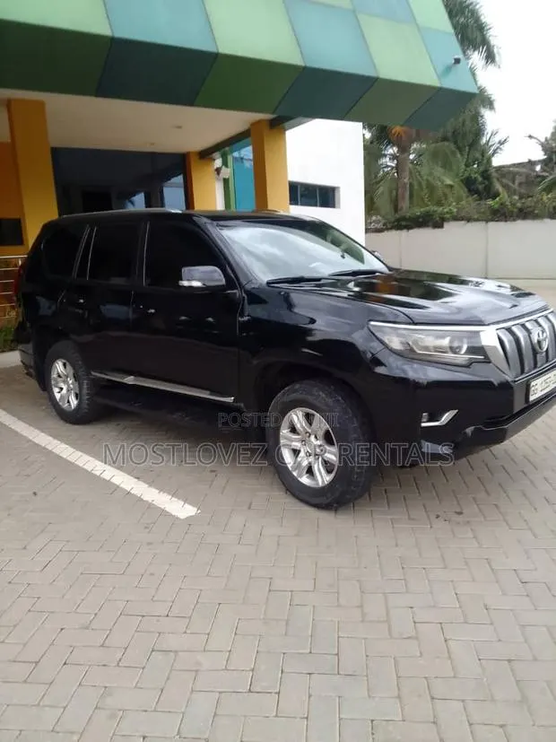 Car for Rent - TOYOTA Prado for Rent in Ghana - 6 Seats · Photo 1