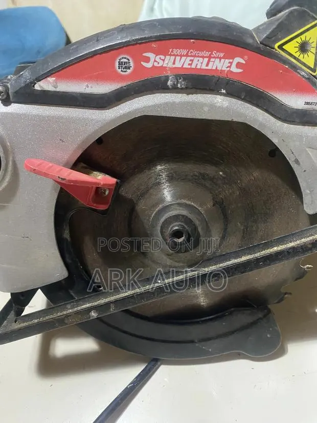 Silverline 285873 Silverstorm Circular Saw With Laser Guide(UK Used) · Photo 1