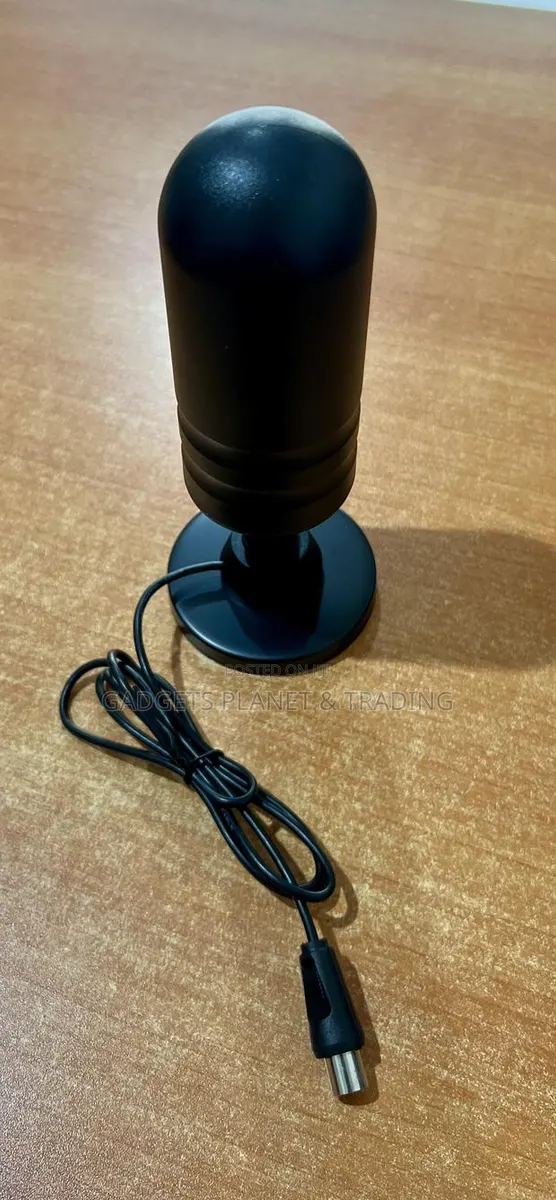 DVB-Tw30-T2 Television Digital Antenna · Photo 1