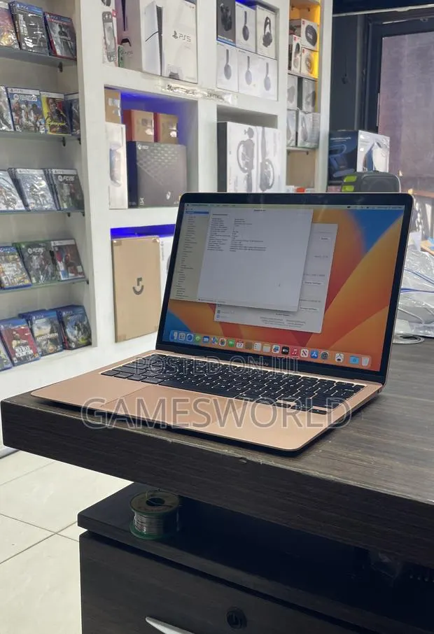 Laptop Apple MacBook Air 2020 8GB Intel Core i5 SSD 512GB · Photo 1