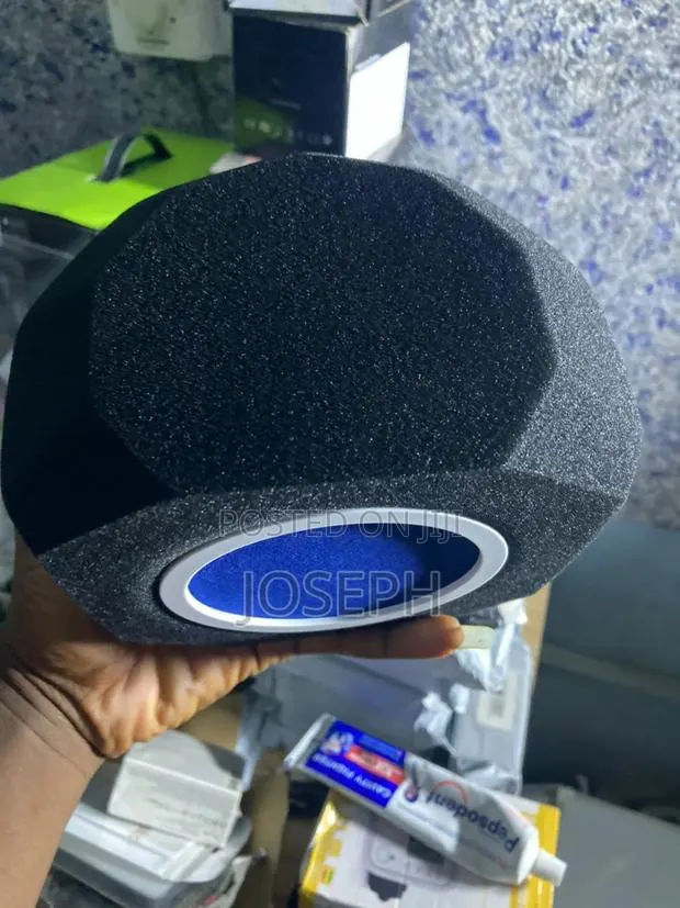 Microphone Pop Filter · Photo 1