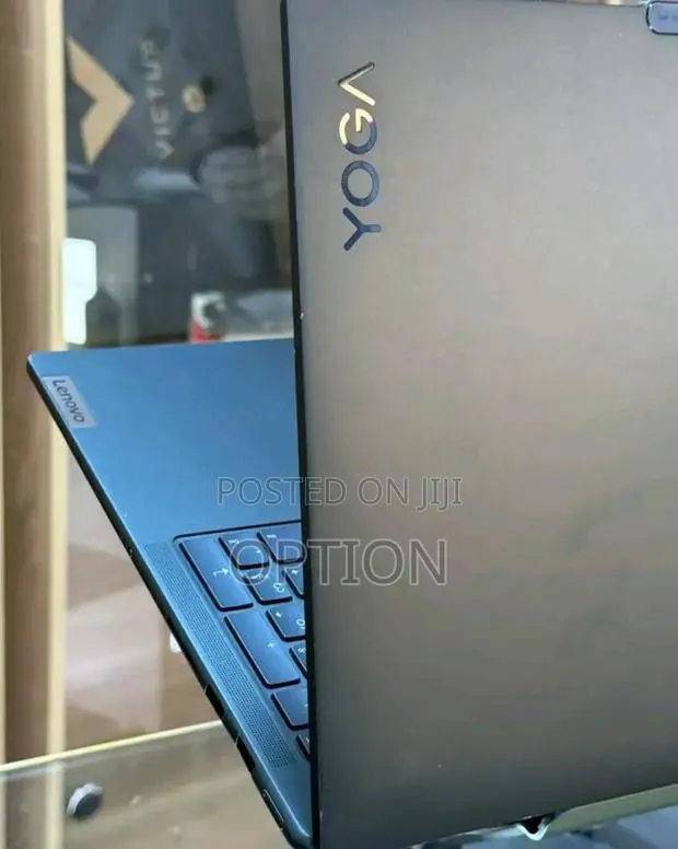 New Laptop Lenovo Lrgion 7i 16GB Intel Core i7 SSD 1T · Photo 1