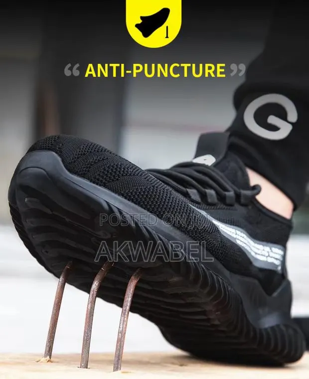 2039 • Guysia Super Lightweight Breathable Safety Boots · Photo 1