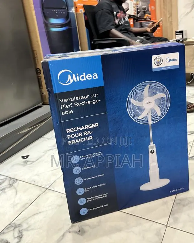High Efficient Midea Rechargeable Standing Fan(White) · Photo 1