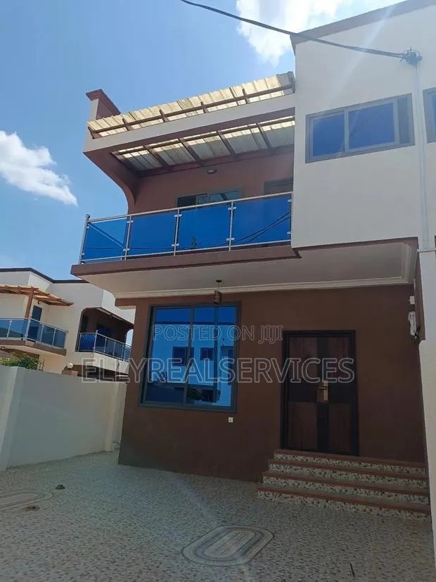 3bdrm House in Ellyrealservices, Oyarifa for rent