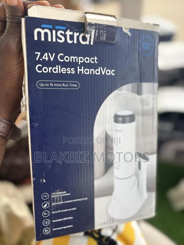 Mistral 7.4V Compact Cordless HandVac · Photo 1
