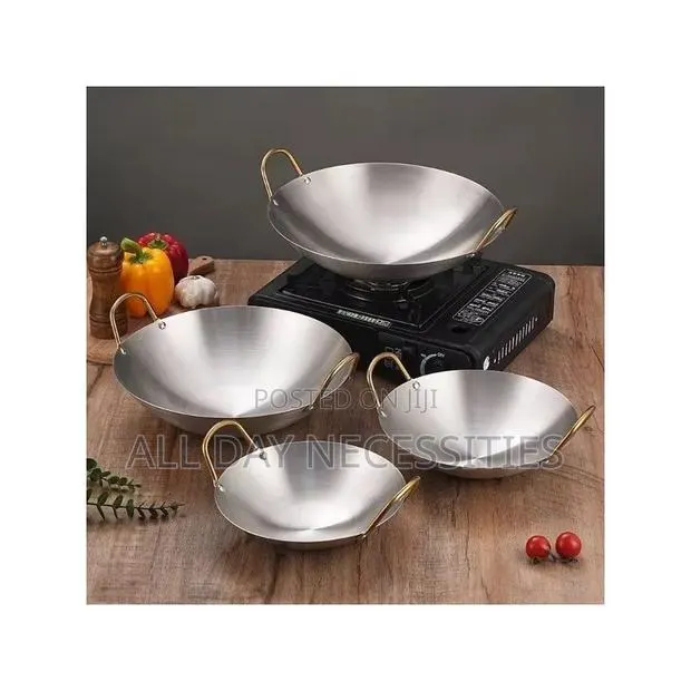 32cm Wok for Stir Fry · Photo 1