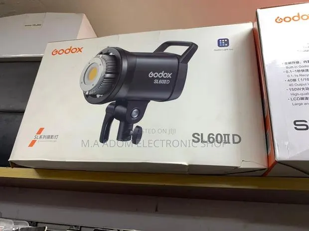Energy Saving Godox SL60IID Led Video Light. · Photo 1