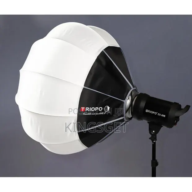 Studio Light With Soft Box · Photo 1