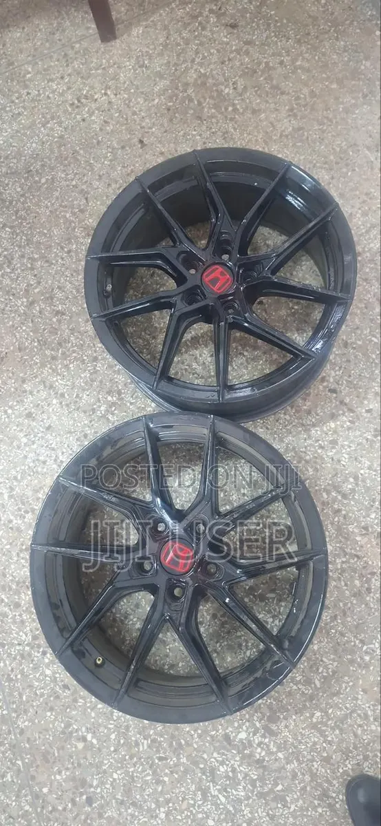 Rim R17 Rim Complete · Photo 1