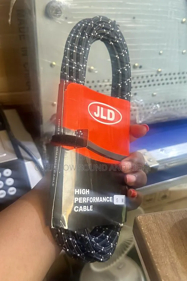 JLD 5 Meters Jack to Jack Cable · Photo 1