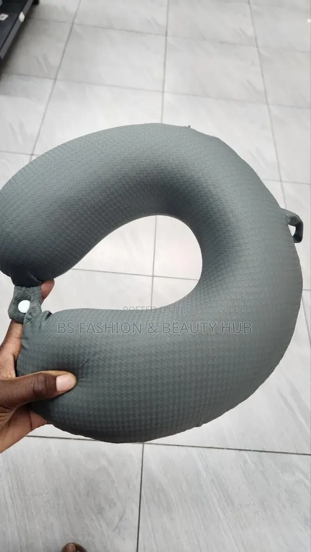 Neck Pillow · Photo 1